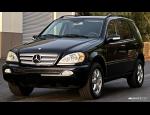 2003 Mercedes-Benz ML500(mid).jpg